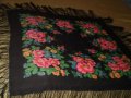 Винтидж Руски дамски голям квадратен черен шал на цветя, снимка 6