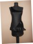 Еластична черна рокля с едно рамо , снимка 2