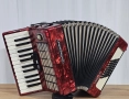 Акордеон Weltmeister Stella , снимка 1