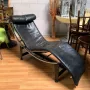 Cassina Le Corbusier LC4 шезлонг с черна кожа, снимка 4
