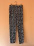 H&M Дамски панталон с интересен принт М размер, снимка 1 - Панталони - 43700334