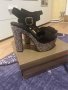 Дамски брокатени сандали , снимка 1 - Дамски елегантни обувки - 39492598