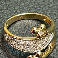 Златен пръстен  585 14 карата чисто нов gold zlaten prasten, снимка 1 - Пръстени - 43186212