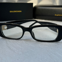 Balenciaga прозрачни слънчеви,диоптрични рамки очила за компютър , снимка 3 - Слънчеви и диоптрични очила - 44884668