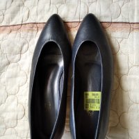 Дамски обувки от естествена кожа номер 38, снимка 1 - Дамски ежедневни обувки - 29064384