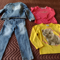 Комплект от детски дънки,яке и две блузки р:104см., снимка 3 - Детски комплекти - 44872664