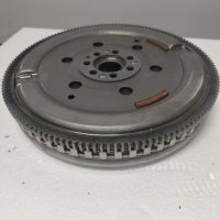 Комплект съединител LuK BR 600 0197 00 nissan ,dachia ,renault, снимка 3 - Части - 43046309