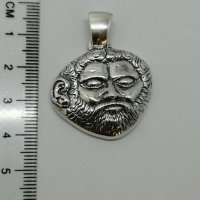 Нов сребърен медальон маската на Терес, снимка 1 - Колиета, медальони, синджири - 28687386