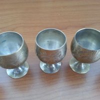 Чашки чаши  за ракия месинг, снимка 3 - Антикварни и старинни предмети - 33117337