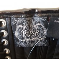 Лачен корсет под бюста в черно и бяло Busk с метални банели, снимка 10 - Корсети, бюстиета, топове - 35025136