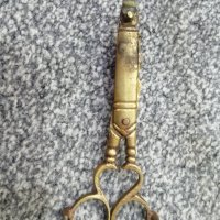 Антични ножици за подрязване на свещи , снимка 3 - Антикварни и старинни предмети - 36897429