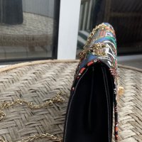 Елегантна цветна дамска чанта, снимка 4 - Чанти - 42957494