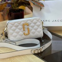 Дамска чанта бяла Marc Jacobs, снимка 1 - Чанти - 32379258