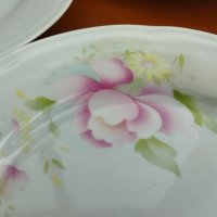 Порцеланови чинии румънски порцелан, снимка 2 - Антикварни и старинни предмети - 33041971