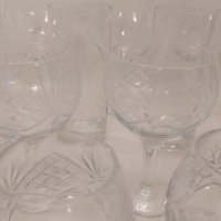 Комплект кристални чаши и ръчно изработени стъклени чаши с гравюра, снимка 5 - Сервизи - 40241171