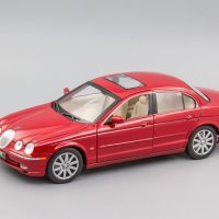 Jaguar S-Type 1999 - мащаб 1:18 на Welly модела е нов в кутия Ягуар, снимка 1 - Колекции - 44026065