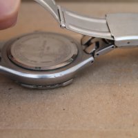 Швейцарски титаниев мъжки часовник ''Jacques Lemans'', снимка 8 - Мъжки - 43973942