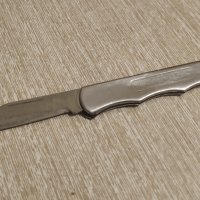 Компактен джобен нож, снимка 1 - Ножове - 32649654