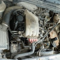 VW Golf 1.6, снимка 3 - Автомобили и джипове - 36639558