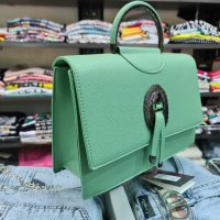 НОВА колекция дамска чанта в зелен цвят + къса и дълга дръжка, снимка 2 - Чанти - 40827129