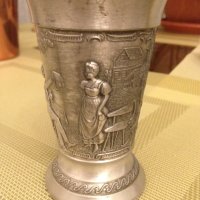 Старинна немска чаша от калай серия Lindenwirthin , снимка 3 - Колекции - 43201328