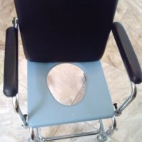 Комбиниран инвалиден тоалетен стол, снимка 3 - Тоалетни столове - 41828625