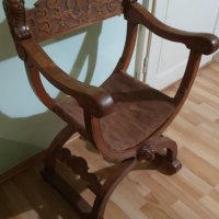 Масивен стар стол със орнаменти,глава и крака на лъв, снимка 9 - Столове - 39663658