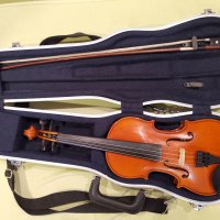 Детска цигулка Yamaha V3SKA 1/2 акустична