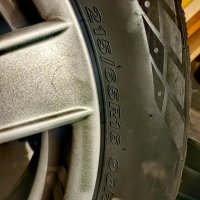 Зимни гуми с джанти, снимка 1 - Гуми и джанти - 43230138