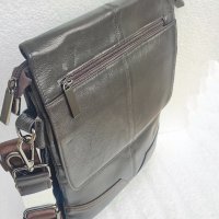 Мъжка кожена чанта с капак, снимка 8 - Чанти - 38965277