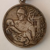 Медал За отвагу на пожаре, снимка 8 - Антикварни и старинни предмети - 33320075