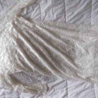 Нова Дамска рокля дантела в  кремаво размер ХС–ка С-ка, снимка 6 - Рокли - 35362180