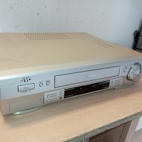 видео рекордер "JVC HR-S6600EU SVHS -HI-FI", снимка 5 - Декове - 43062033