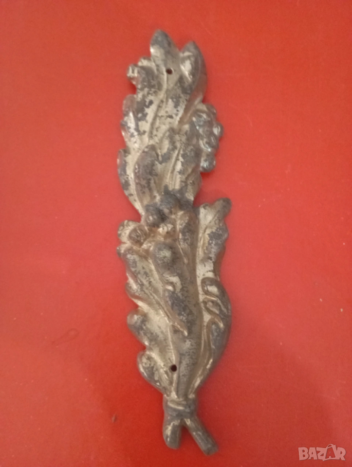 стара метална апликация,обков, снимка 1