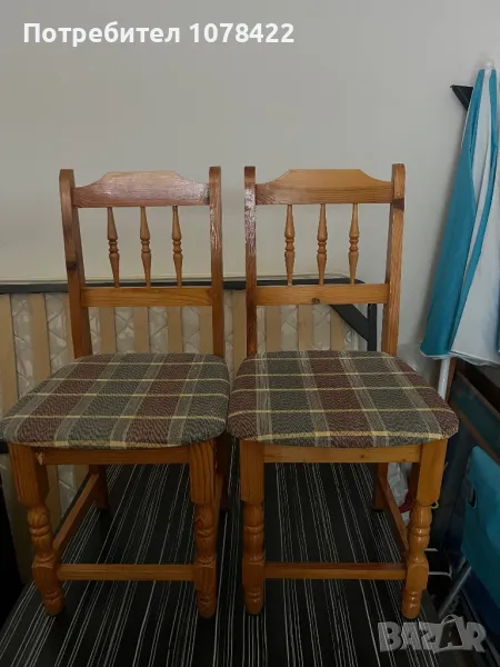 Продавам два дървени стола., снимка 1