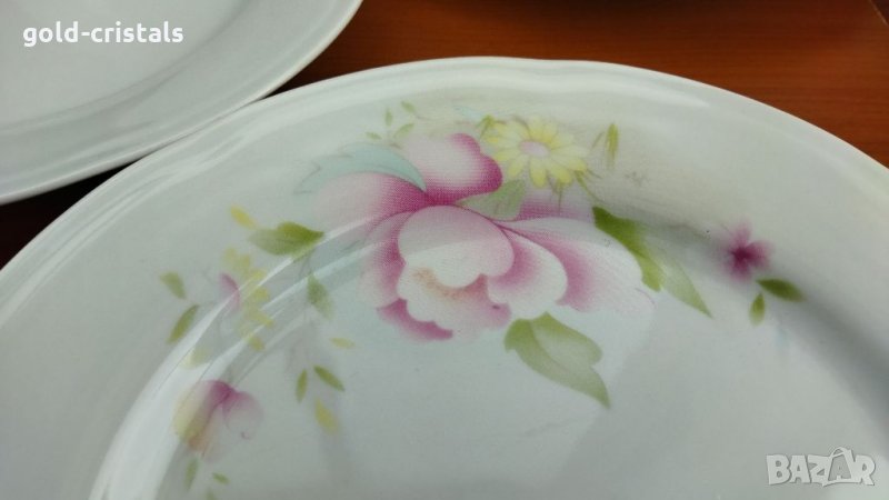 Порцеланови чинии румънски порцелан, снимка 1