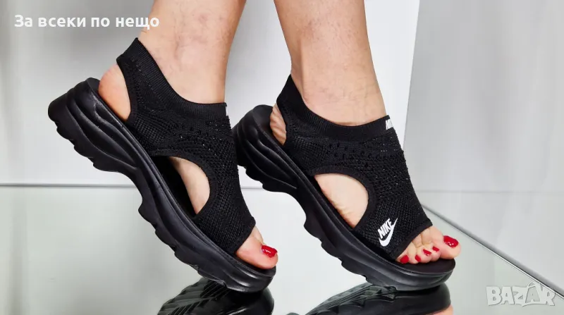 Nike Дамски Черни Блестящи Сандали Найк Код P598, снимка 1