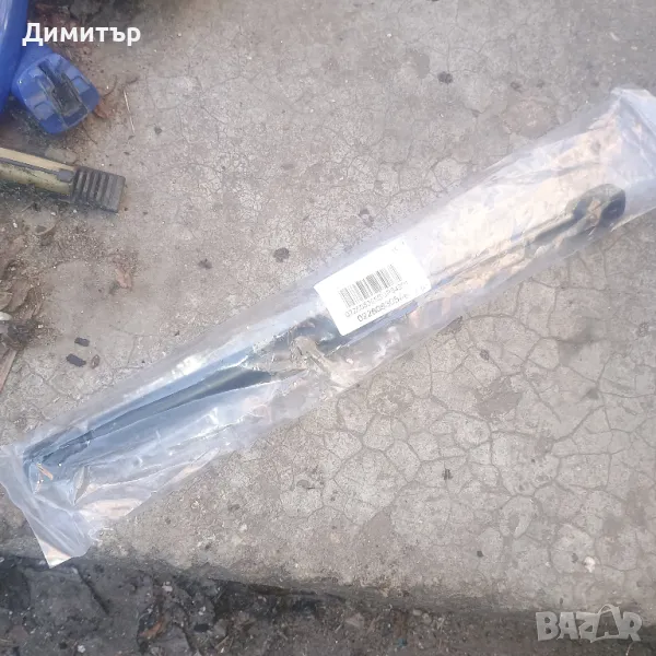 Амортисьор Заден Капак За Ауди А6 2000г Седан / Audi A6 2000y Sedan, снимка 1