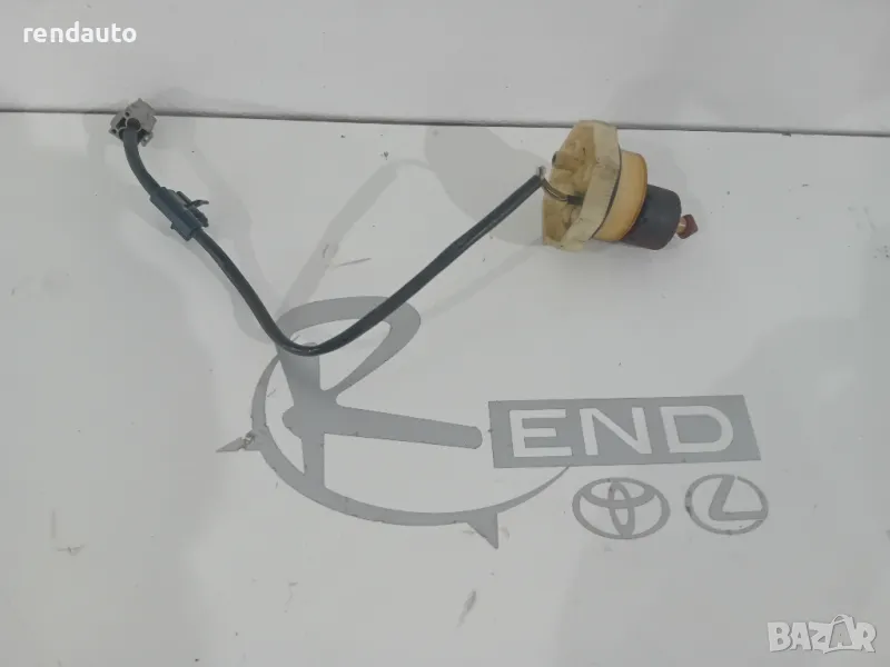 Датчик нивомер за вода в горивото Toyota, снимка 1