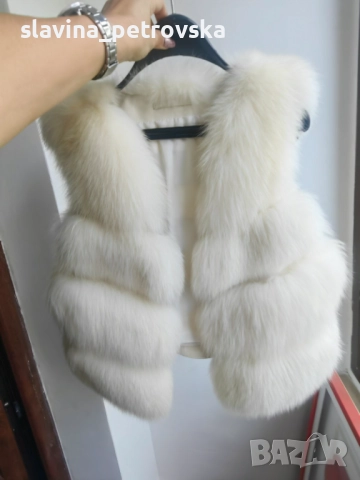 Елече от сребърна лисица, снимка 2 - Елеци - 51643568