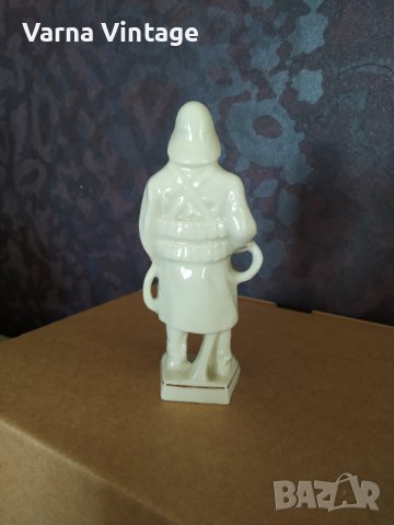 Порцеланова статуетка Рибар., снимка 4 - Колекции - 44132667