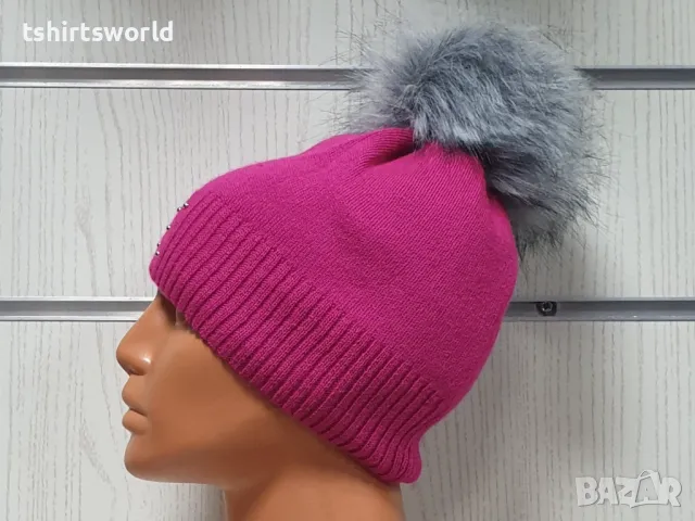 Нова зимна дамска шапка с камъчета с пух/помпон в цвят циклама, снимка 9 - Шапки - 48209580