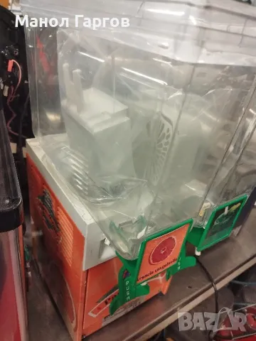 сок машина, снимка 2 - Обзавеждане за заведение - 49853947