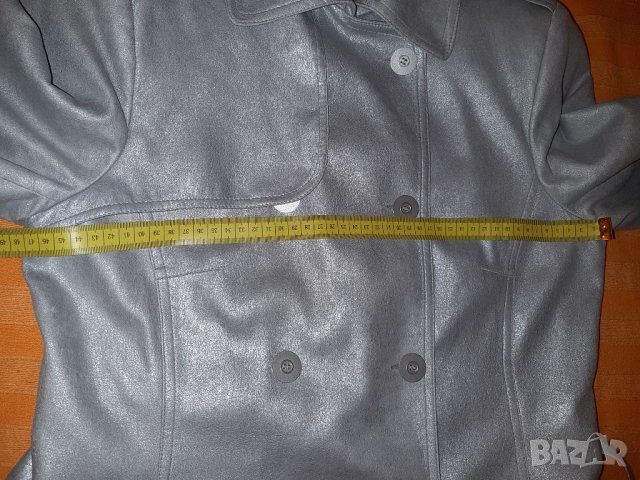 Много елегантно манто р-р 48 по българската номерация, снимка 4 - Палта, манта - 32841424