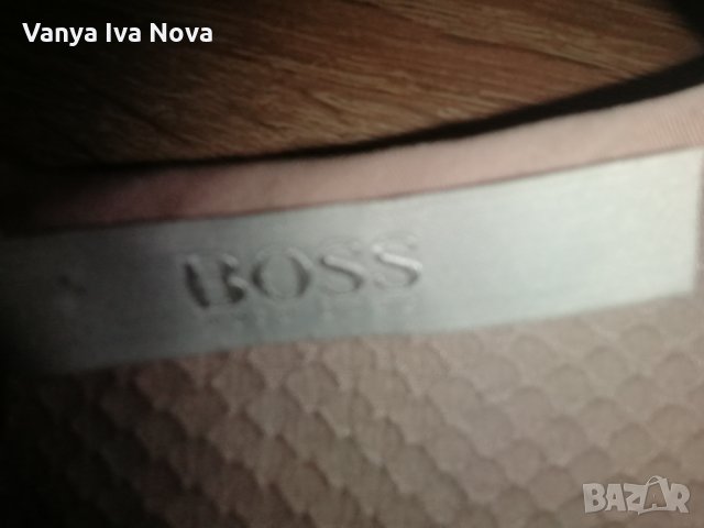 Hugo Boss нежна блузка , снимка 5 - Тениски - 34991319