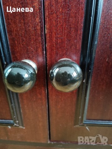 Мебелни дръжки 