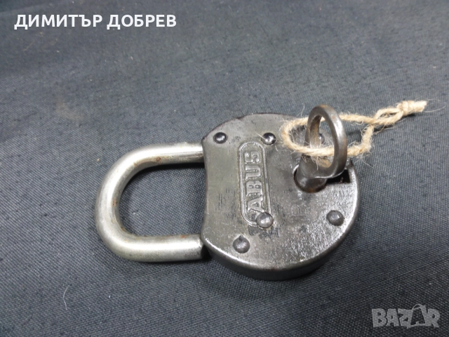 СТАР РЕТРО КАТИНАР С КЛЮЧ ABUS GERMANY, снимка 5 - Антикварни и старинни предмети - 51932897