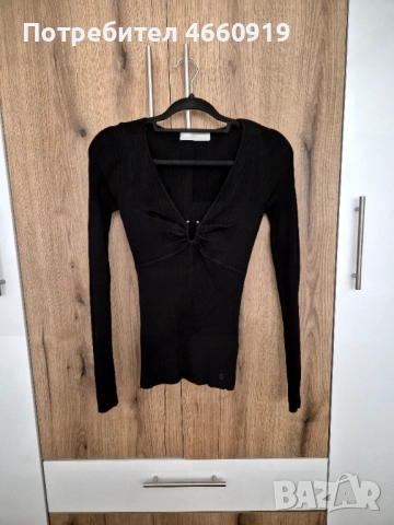 Дамски фин пуловер Guess