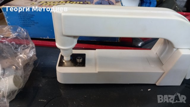 Машинка  за капси