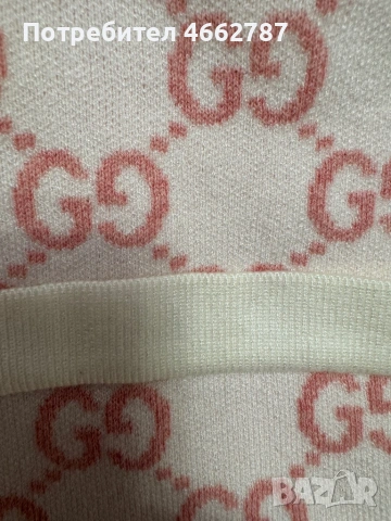 Gucci-Оригинална чисто нова дамска жилетка М номер, снимка 5 - Жилетки - 53089146